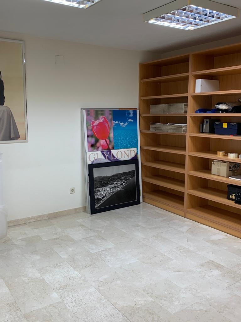 Local en venta en Marbella