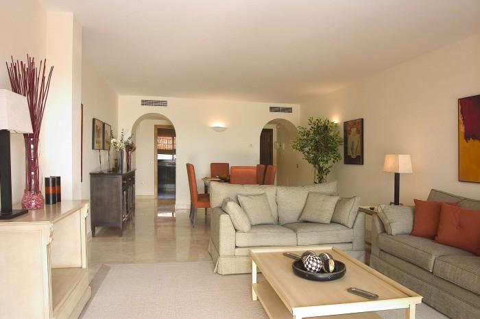 Petit Appartement en vente, nouveau à Camino de Brijan 75 (Estepona), 269.000 €