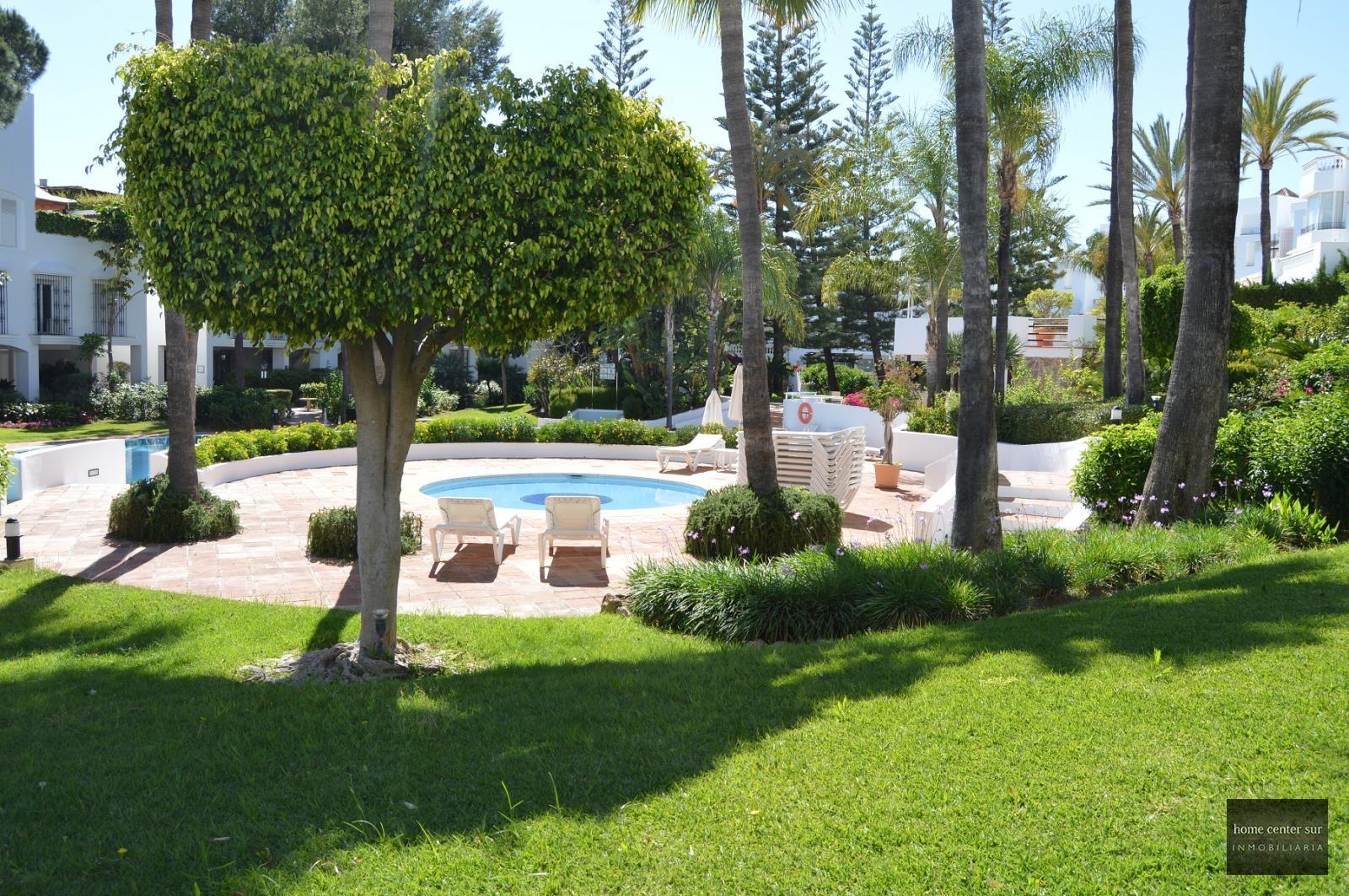 Apartamento de vacaciones en Conjunto White Pearl Beach 4 (Marbella)