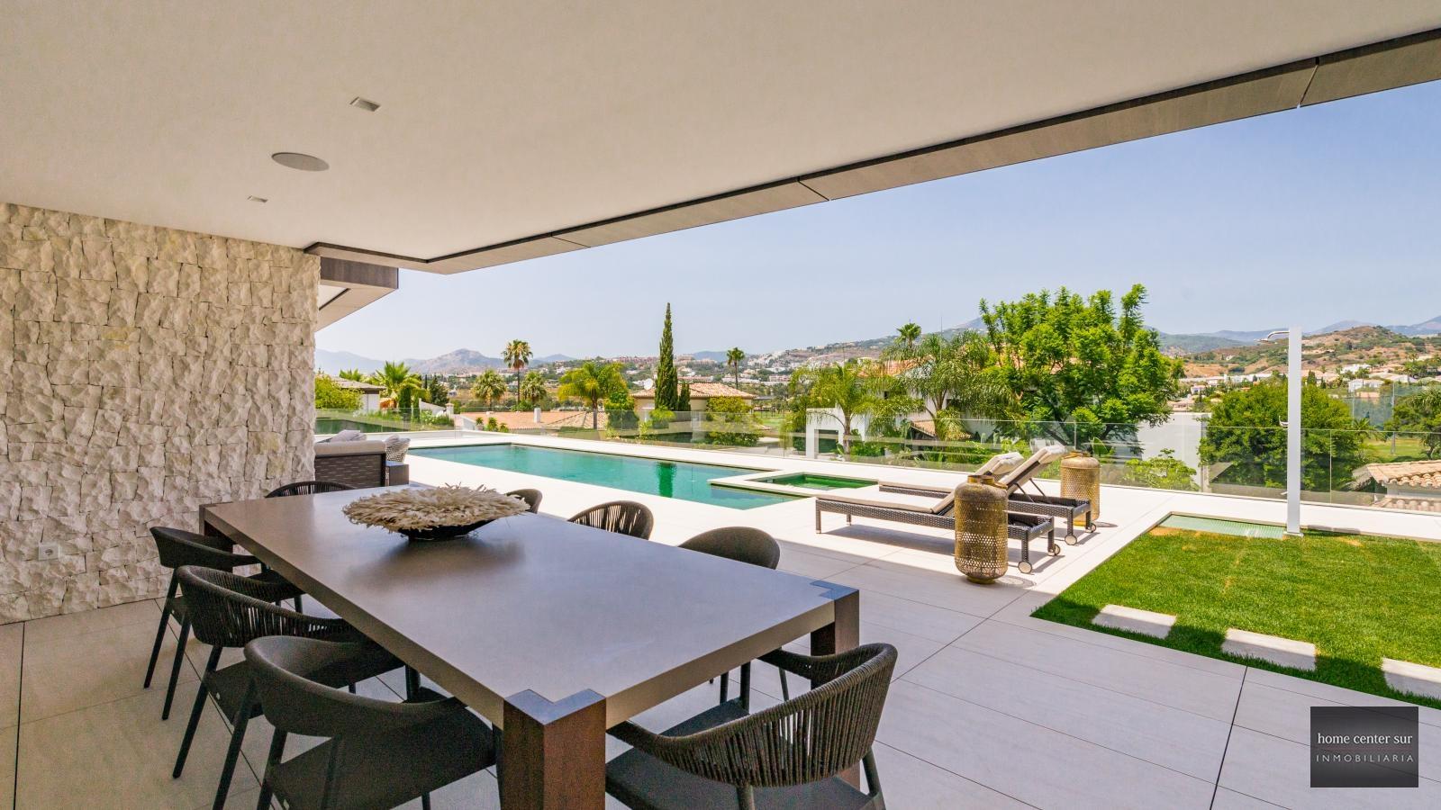 Villa luxe Te koop in Calle Tucán (Marbella), 3.500.000 €