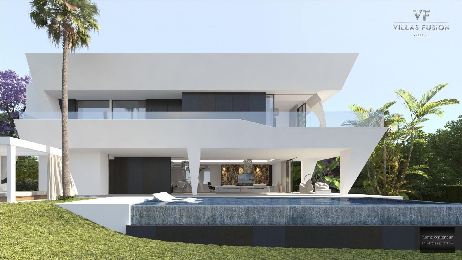 Luksus-Villa myynnissä  El Campanario (Estepona), 995.000 €