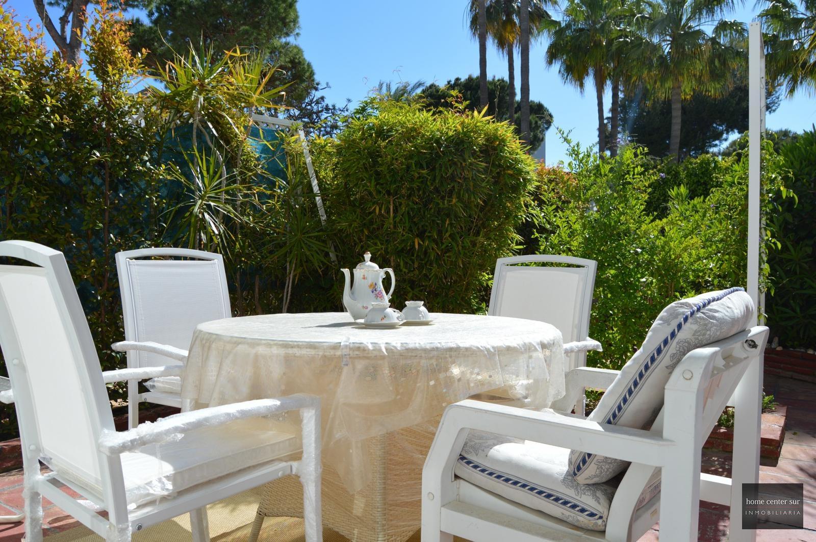 Lejlighed til salg I Conjunto White Pearl Beach 4 (Marbella), 285.000€