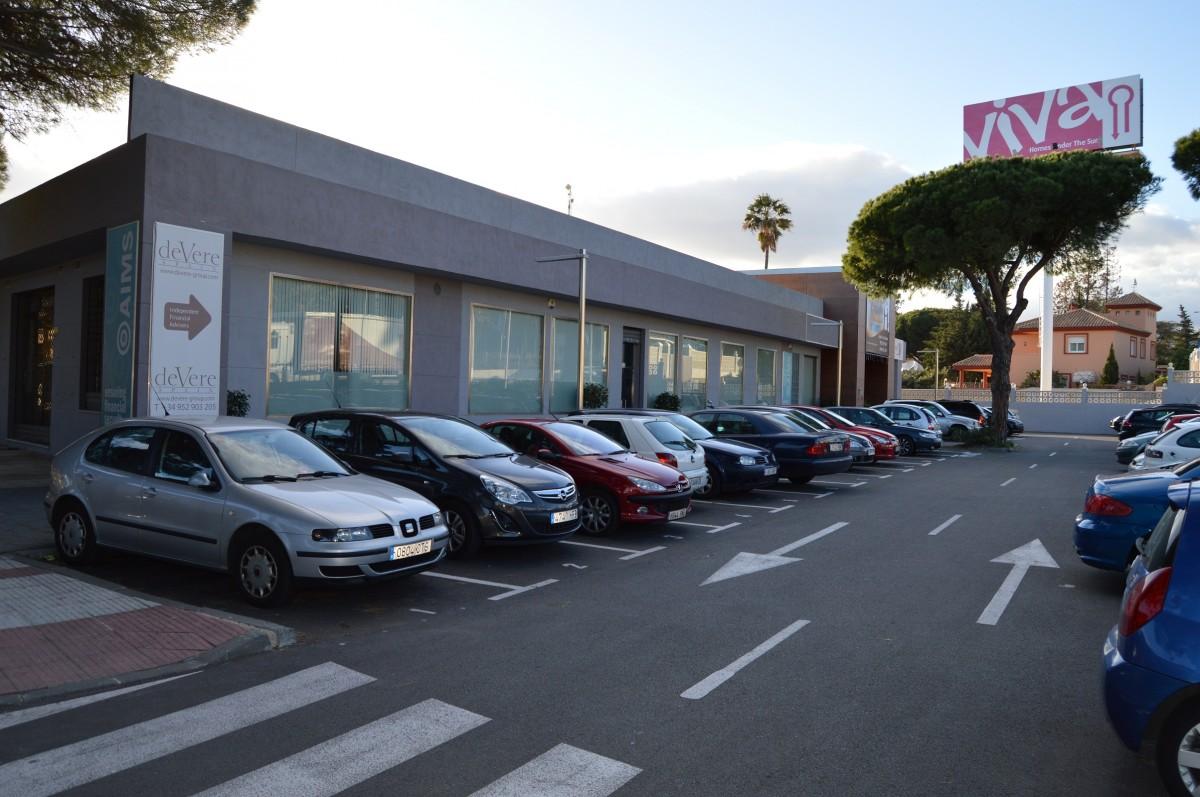 Kontor uthyres i El Rosario (Marbella), 2.500€/månad