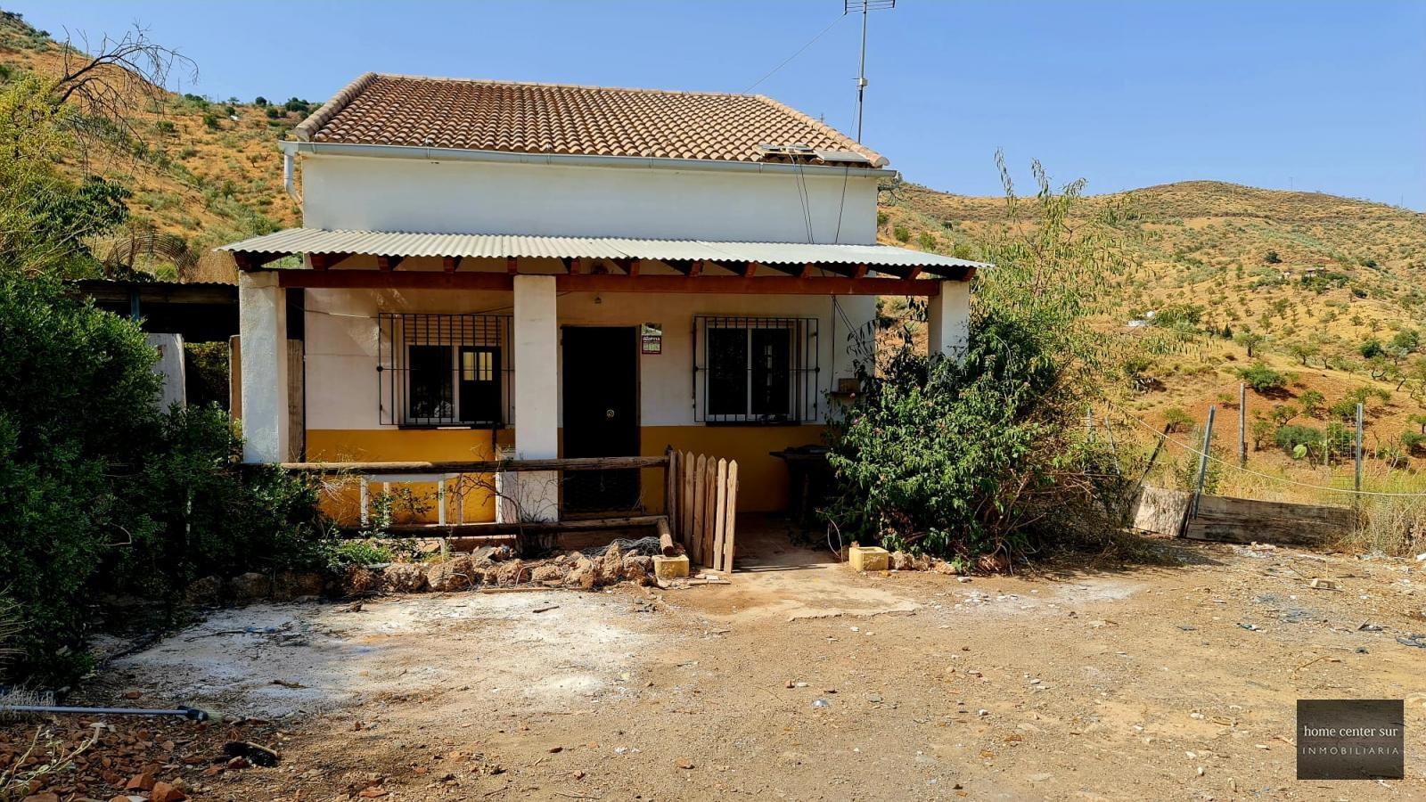 Country Properties for sale in Paraje El Burro (Casabermeja), 95.000 €