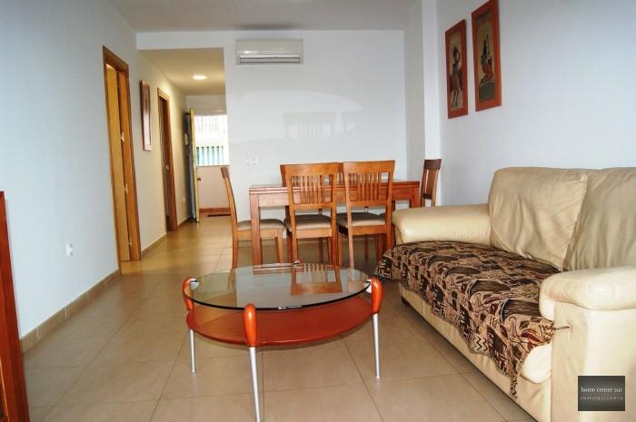 Apartamento en venta en Calle Santa Gema (Fuengirola), 210.000 €
