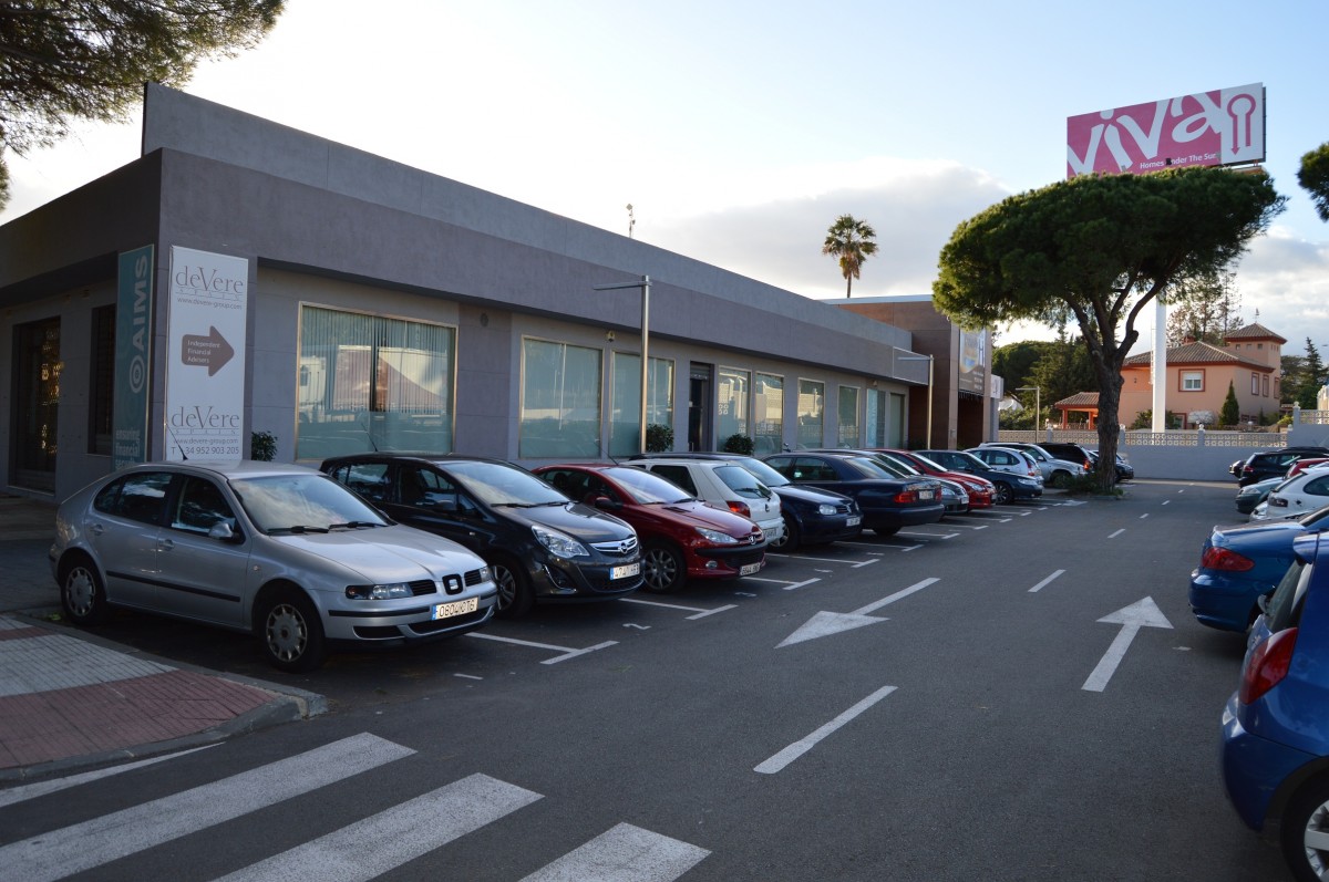 Oficina en alquiler en Marbella