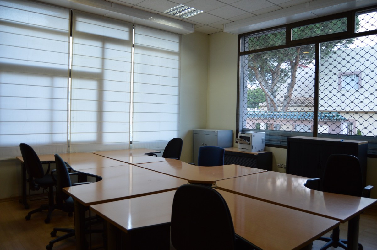 Oficina en alquiler en Marbella